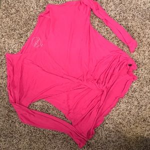 Pink front knotted top